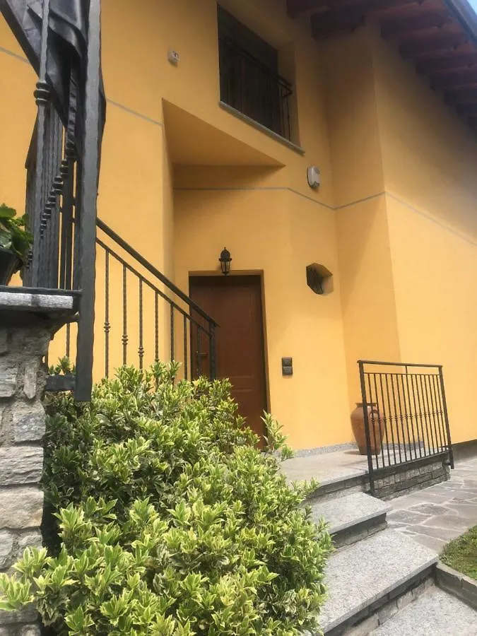 Monte Goj Apartments コモ